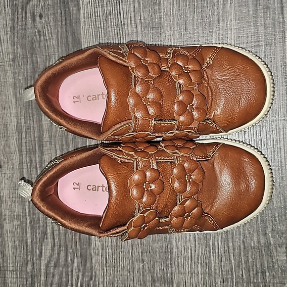 Carters toddler girl brown shoes with velcro closure. Hardly worn. Size 12 - Picture 1 of 3